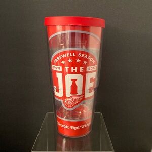 NHL Tervis Red Wings travel tumbler